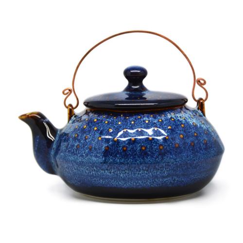 Doted teapot with bronze handle - 8094